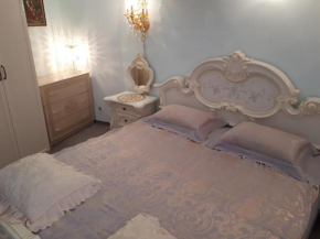 Отель Two Bedroom Apartment on Deribasovskaya Street  Одесса